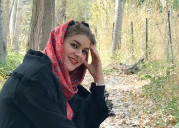 孟娜（Elham Sadat Mirzania）