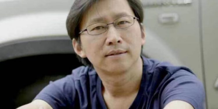 诗歌欣赏——李元胜:《山中》《对湖》
