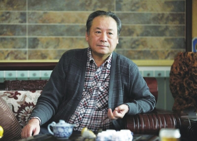 散文欣赏——周涛:《巩乃斯的马》