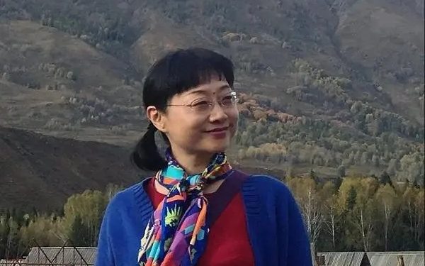 散文欣赏——贾志红:《美丽的名字》