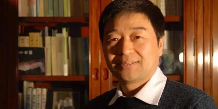 散文欣赏——朱鸿:《胡人与胡风》